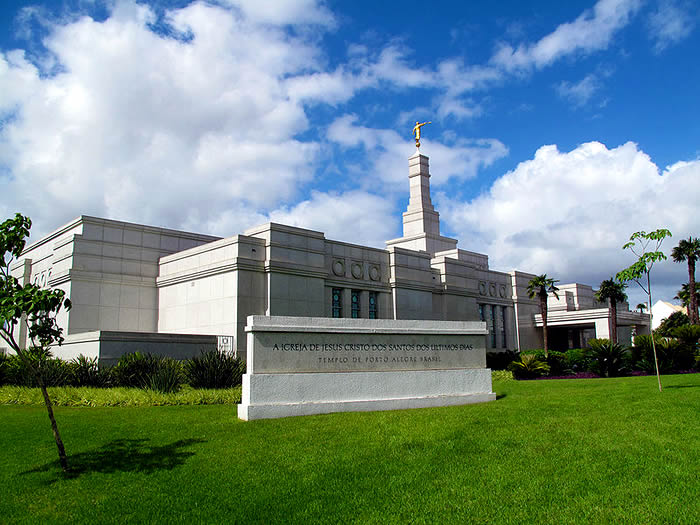 Porto Alegre Temple (2000)