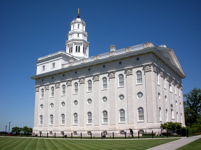 Nauvoo Temple (2002)